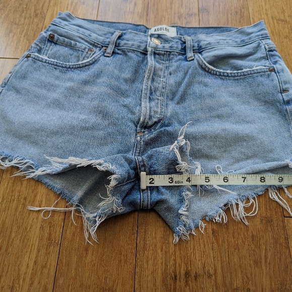 Parker light- wash AGOLDE denim shorts - Picture 8 of 9